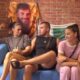 Viktor želi da Mina prisustvuje razgovoru sa njegovim roditeljima – potrebna je šansa i prilika