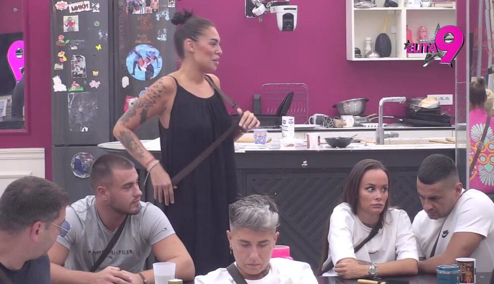 Mina Vrbaški iznenađena zajedničkom porukom roditelja pred finale Elite – poruka roditelja za Minu Vrbaški