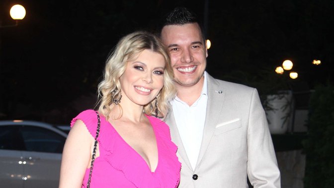 Danijela Karić emotivnom porukom iznenadila supruga Ivana Mileusnića za rođendan