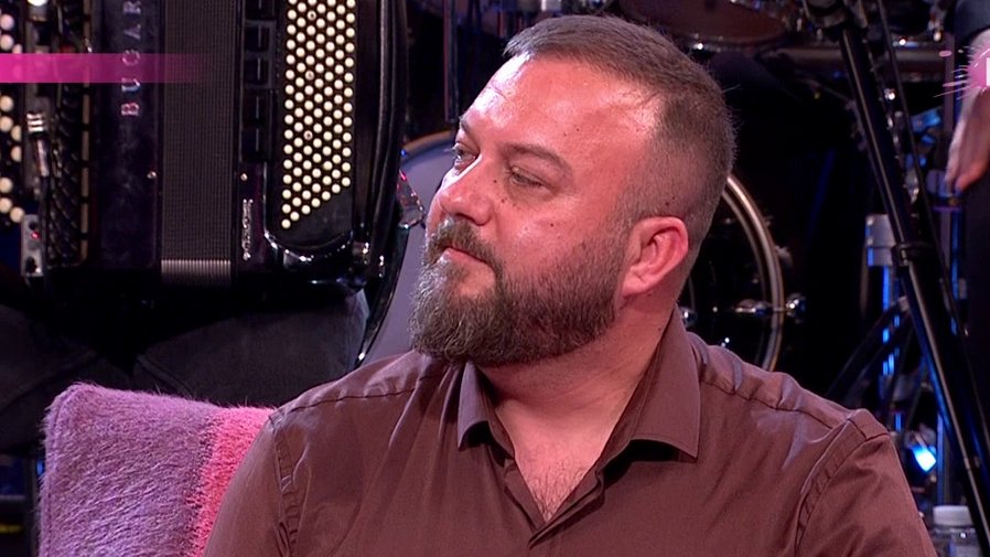 Borko Radivojević otvoreno o honorarima na estradi: Ko je ovaj pevač? – honorari na estradi