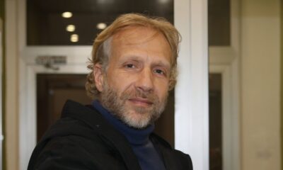 Milan Kalinić uživa na moru nakon razvoda, misteriozna dama deli snimke – Milan Kalinić na moru