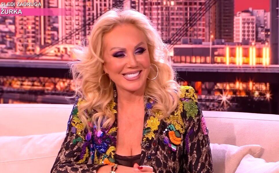 Lepa Brena