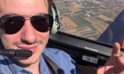Muhamed Muki Bešić otpevao Kebinu pesmu tokom leta: Tanja Savić otkrila detalje – Muki Bešić u avionu