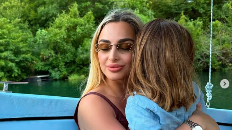 Maja Berović uživa sa sinom Lavom u prirodi blizu Splita: Retka porodična fotografija – Maja Berović sa sinom