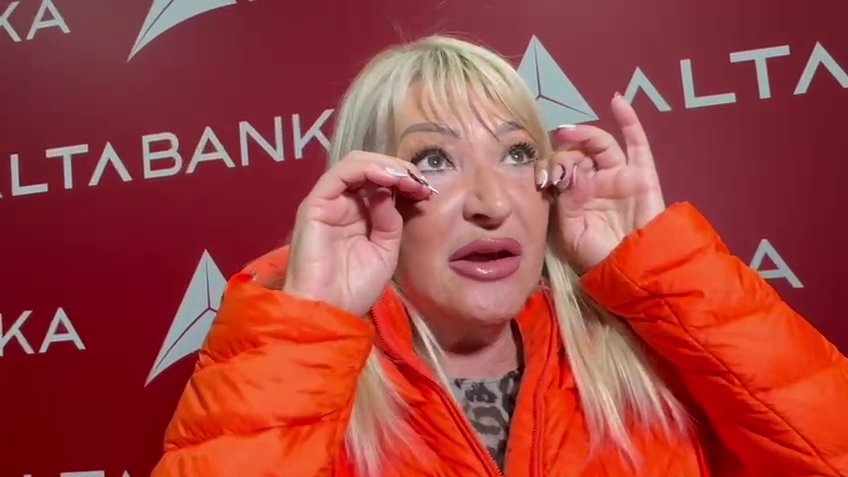 Goca Lazarević progovorila o detinjstvu: Roditelji su me i brata ostavili u Srbiji – Goca Lazarević roditelji