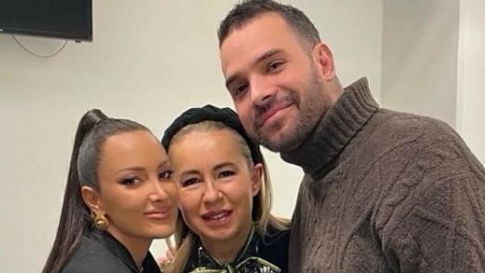 Zorica Nakić uživa u luksuzu u Bodrumu: Fotografija iz bazena oduševila pratioce – luksuz u Bodrumu