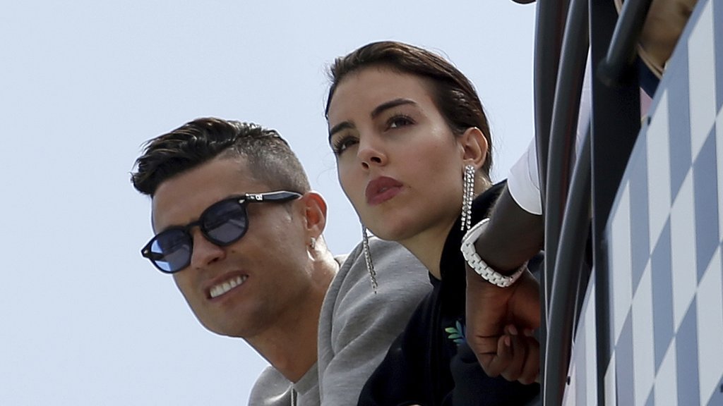 Kristijano Ronaldo i Georgina Rodrigez izazvali haos u Funšalu zbog glasina o venčanju – venčanje Kristijana Ronalda
