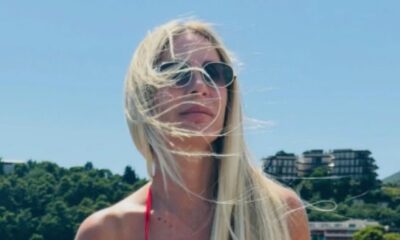 Vesna Đogani pokazala zavidnu figuru na odmoru: Crveni bikini u centru pažnje – savršena linija Vesne Đogani