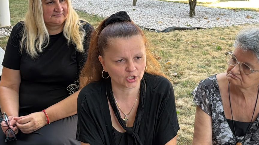 SUZE, NERAZUMEVANJE I BOL NA POMENU ANDRIJE BAJIĆA: Mala Cana otkrila šta se desilo sa njegovim ćerkama, emotivna ispovest pred svima (VIDEO) – pomen Andriji Bajiću