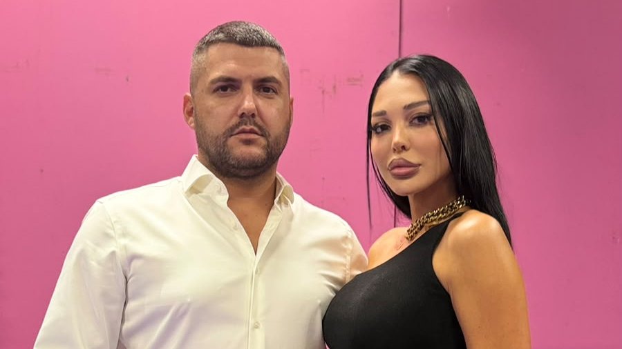 VRELA INTIMA U JAVNOSTI: Asmin Durdžić i Maja Marinković pokazali strast sa Instagrama, a večeras ih čeka susret uživo (FOTO) – vreli kadrovi Asmina i Maje