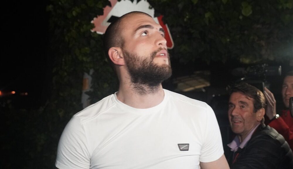 DUŠEVNI MIR U HLADNOJ MOSKVI: Veljko Ražnatović otkrio istinu o životu u crkvi, priznanje koje menja sve (FOTO) – Veljko Ražnatović život u crkvi
