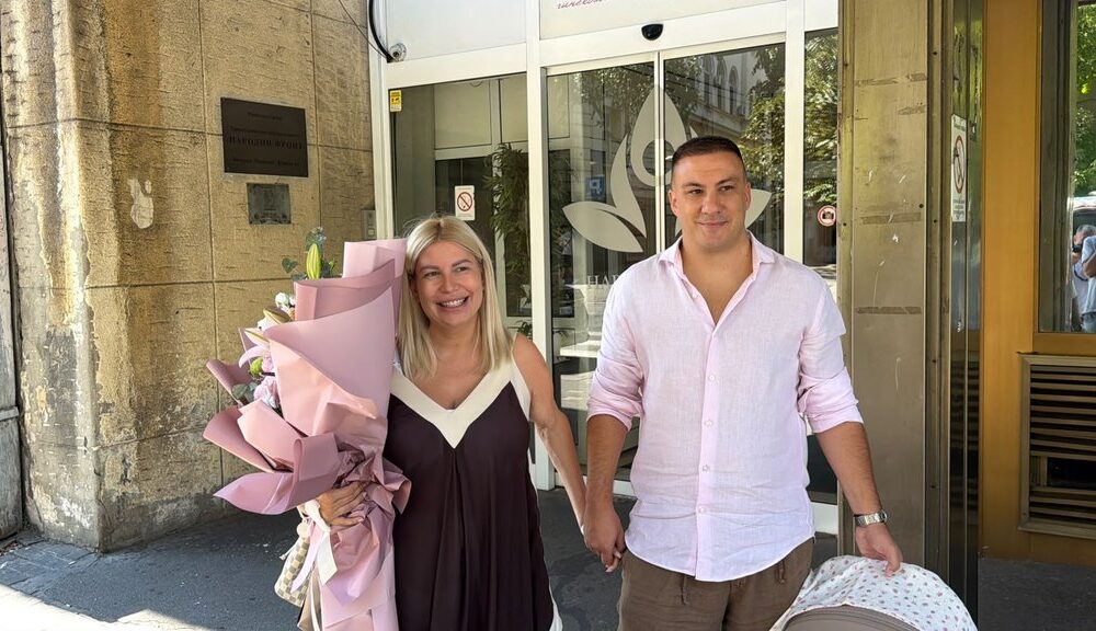 EMOTIVNO OBRACANJE MAJCI PROMENILO SVE: Dea Đurđević otkrila kako je tek uz ćerku Iris shvatila pravu vrednost majčine podrške (FOTO) – Dea Đurđević Instagram
