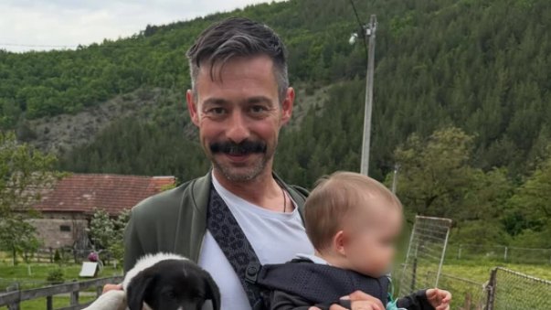 POZITIVAN ZAOKRET NA DOMAĆEM TLU: Milan Vasić sa suprugom i sinom uživa na letovanju u Kraljevu, porodična idila privukla pažnju (FOTO) – letovanje u Srbiji
