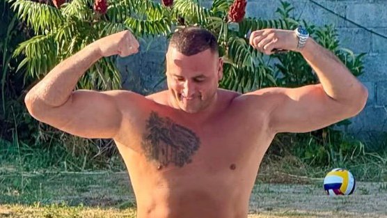 PREOKRET NA LUKSUZNOM IMANJU HADROVIĆA: Alen pokazao kako uživa sa sinom dok vila ide na prodaju, svi gledaju šta će odlučiti (FOTO) – prodaja vile na Kosmaju