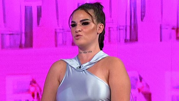 RASKRINKAVANJE UŽIVO U ELITI: Maša pustila snimak Sandre i Gastoza, zadrugarka ostala bez reči pred svima (VIDEO)