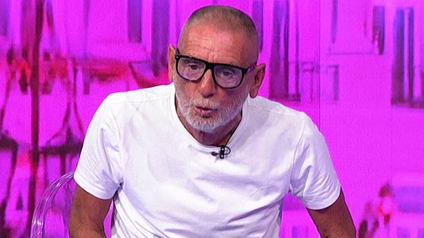 ŽESTOK SUKOB U STUDIJU: Lepi Mića i gledaoci u klinču zbog odnosa Aneli, Filipa i Sandre, tenzija ne popušta (VIDEO) – sukob Lepog Miće u studiju