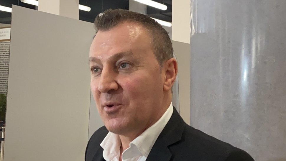 ERA OJDANIĆ RASKRINKAO SVADBENI HONORAR: Nedeljko Bajić Baja odbio 100.000 evra, reakcija kolega iznenadila sve (FOTO)