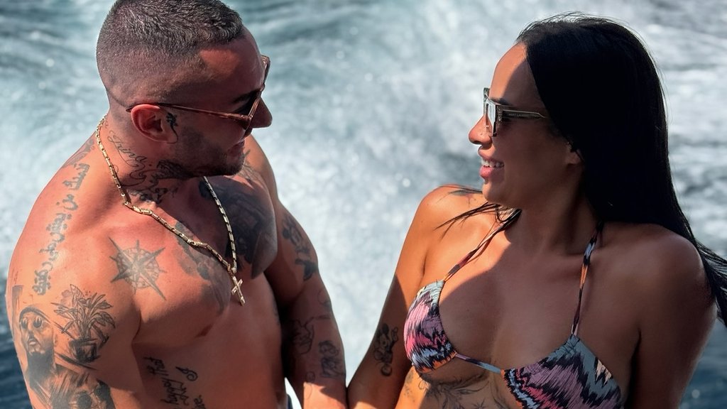 SUKOB UZDRMAO MREŽE: Jovan Jodžir Radulović o eksplicitnim slikama svoje supruge, evo šta je otkrio (FOTO) – eksplicitne slike na mrežama