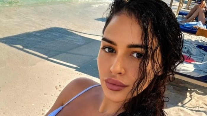 MASKE PADAJU NA INSTAGRAMU: Aleksandra Mladenović u mini bikiniju podigla temperaturu na mrežama, fanovi ne prestaju da komentarišu (FOTO) – vrela izdanja Aleksandre Mladenović na Instagramu