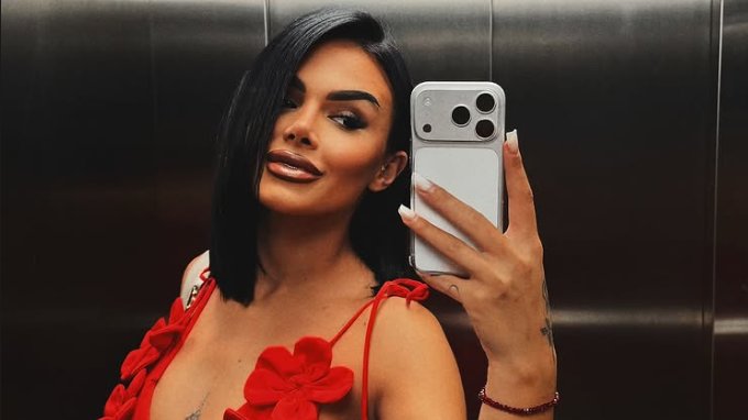 PORODIČNI TRENUTAK KOJI OSVAJA: Trudna Anita Stanojlović pokazala nežnost sa sinom, svi pričaju o ovom prizoru (FOTO) – trudnoća Anite Stanojlović