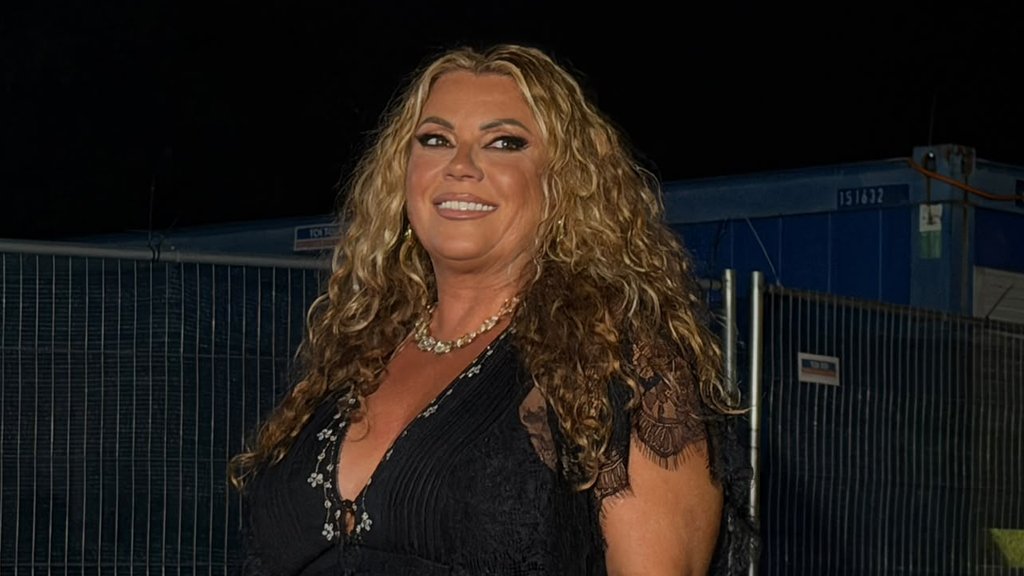 INDIRA RADIĆ DIREKTNO O SUKOBU ANE NIKOLIĆ I RALETA: Pevačica priznala šta misli o prepirci, evo šta je još otkrila (VIDEO) – Indira Radić o drami Ane Nikolić