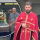 TUGA U SREMČICI NA SAHRANI BORE SANTANE: Poznati i bivši zadrugari ispratili njegovog oca na večni počinak (FOTO) – sahrana Bore Santane
