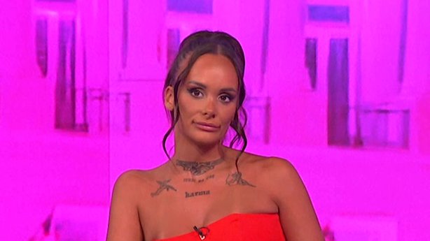 NEPRIJATNA PITANJA UŽIVO U ELITI: Teodora Delić odgovorila na priče o Gastozu, zbunila sve u studiju (VIDEO) – Teodora Delić i Gastoz