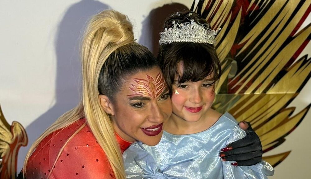 PRINCEZA IZ BAJKE U CENTRU PAŽNJE: Lea, ćerka Jovane Jeremić, zablistala na proslavi osmog rođendana, a mamin emotivni gest raznežio sve (FOTO) – proslava rođendana Lea