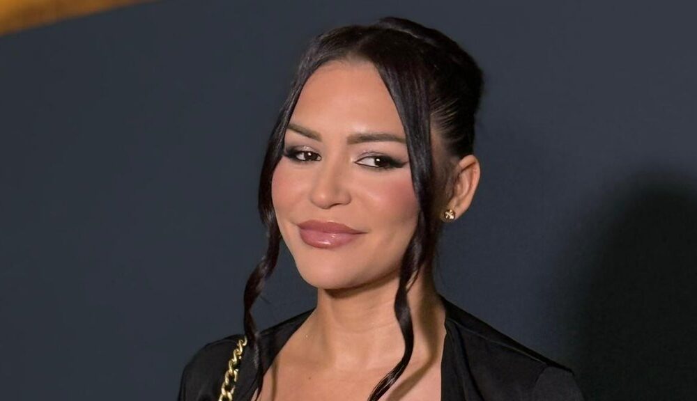 MASKE PADAJU NA INSTAGRAMU: Aleksandra Mladenović pokazala obline u bikiniju, a priznanje o statusu iznenadilo fanove (FOTO) – Aleksandra Mladenović Instagram
