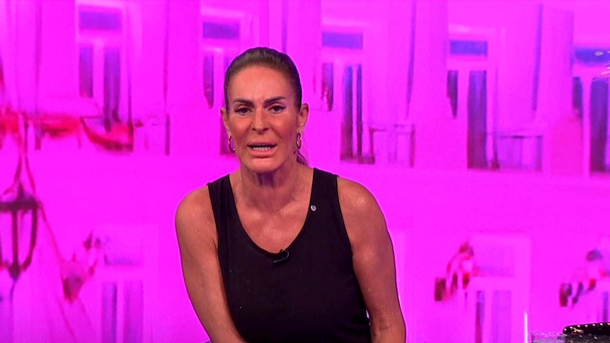 MILENA KAČAVENDA IZGUBILA STRPLJENJE U EMISIJI: Oštro napala Sofiju, a Anđelo otkrio svoj stav o raskidu Teodore i Bebice (VIDEO) – Narod pita