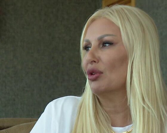STROGA MAJKA I DETINJSTVO PUNO MUZIKE: Elma Sinanović otkrila kakva je bila kao devojčica, jedan detalj iznenadio sve (FOTO) – detinjstvo Elme Sinanović