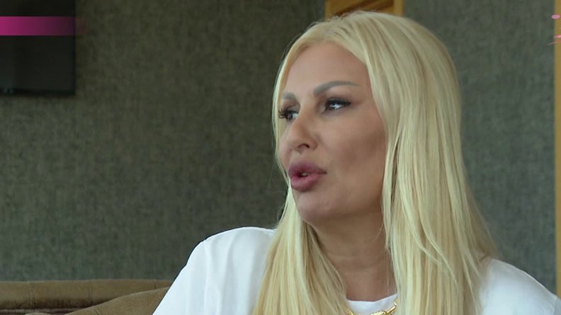 STROGA MAJKA I DETINJSTVO PUNO MUZIKE: Elma Sinanović otkrila kakva je bila kao devojčica, jedan detalj iznenadio sve (FOTO) – detinjstvo Elme Sinanović