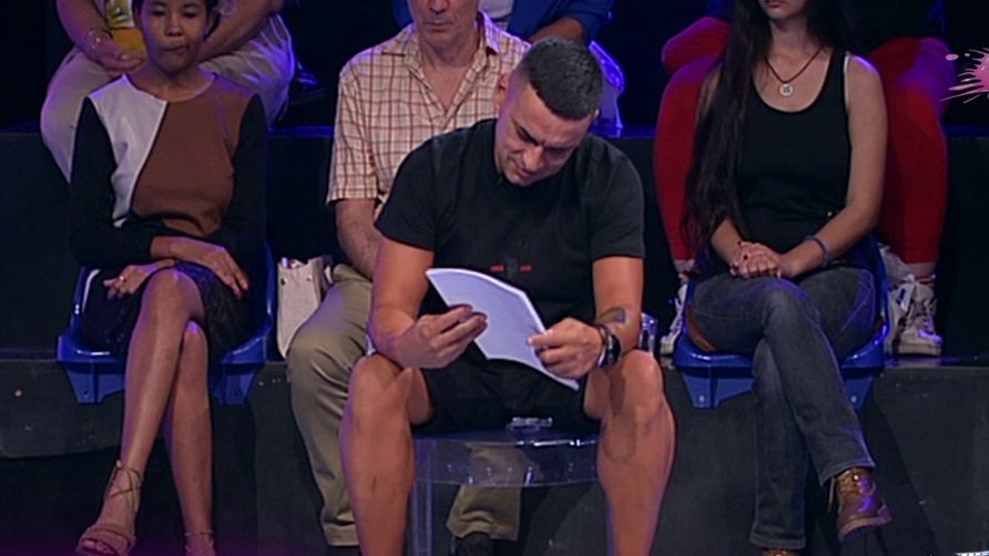 PREOKRET U ODNOSU BEBICE I UROŠA: Poklon izazvao lavinu emocija, Janjuš u centru pažnje nakon Stanićeve izjave (VIDEO) – poklon za Bebicu