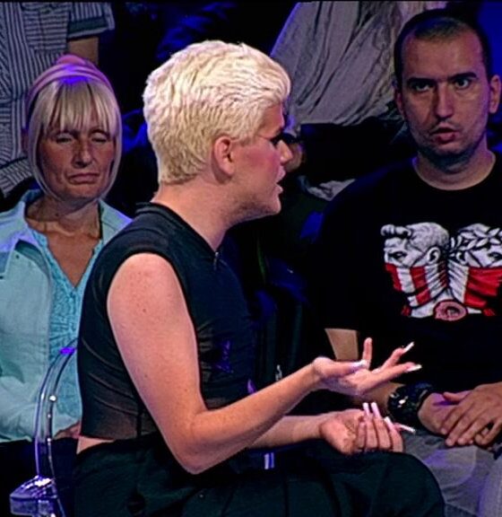 ŽESTOK OBRAČUN U EMISIJI NAROD PITA: Uroš Stanić i Nenad Macanović Bebica razmenili teške optužbe, gledaoci ne veruju šta slušaju (VIDEO) – žestok obračun u Narod pita