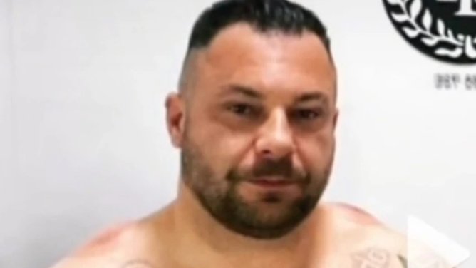 PREOKRET U SLUČAJU ARNAUTOVIĆ ŠMRK: Advokatica potvrdila detalje pretresa i najavila sledeće korake u istrazi (FOTO) – pretres kod Admira Arnautovića Šmrka