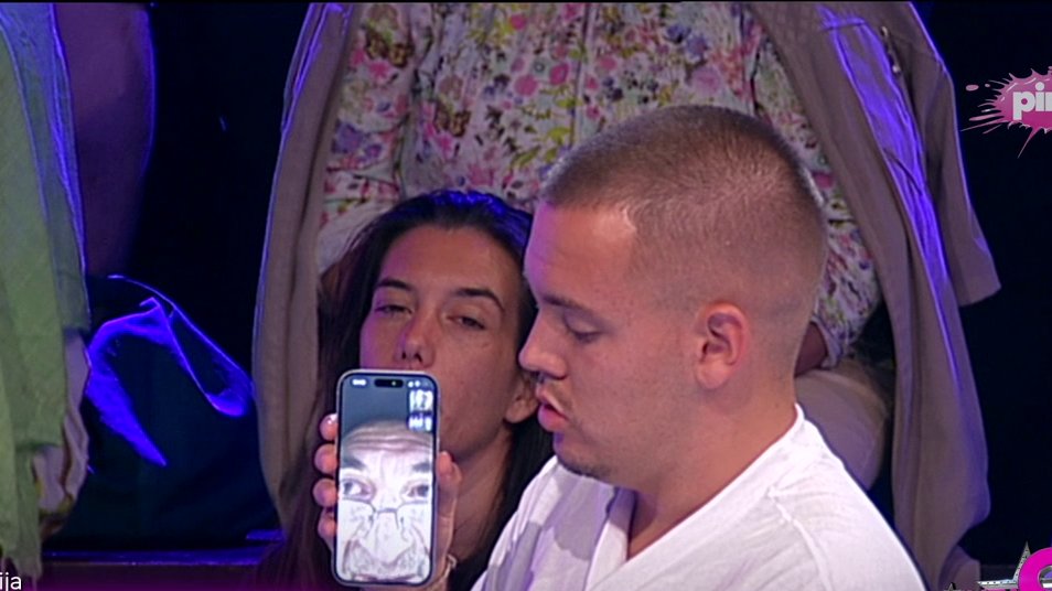 SUKOB UŽIVO PRED MILIONIMA: Dane se uključio u emisiju i Sofija nije mogla da sakrije emocije, šokantne tvrdnje odjeknule u studiju (VIDEO)