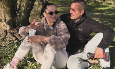 KAKO DANAS IZGLEDA ŽIVOT ANDRIJANE RADONJIĆ: Pevačica podelila retku sliku sa mužem iz Hrvatske, fanovi oduševljeni prizorom (FOTO) – Andrijana Radonjić život u Hrvatskoj