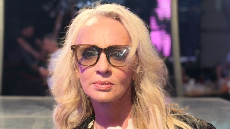 POVRATAK LEGENDARNOG GLASA U RIJALITI: Bebi Dol otkriva kako je porodica reagovala na njen ulazak u Elitu, a evo šta planira posle šoua (FOTO) (VIDEO) – povratak Bebi Dol u Elitu
