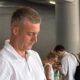 TOTALNI PREOKRET NA AERODROMU: Bojan Vasković iz Lexington benda iznenadio izborom prevoza i stajlingom, svi gledaju samo u njega (FOTO) – dolazak Bojana Vaskovića