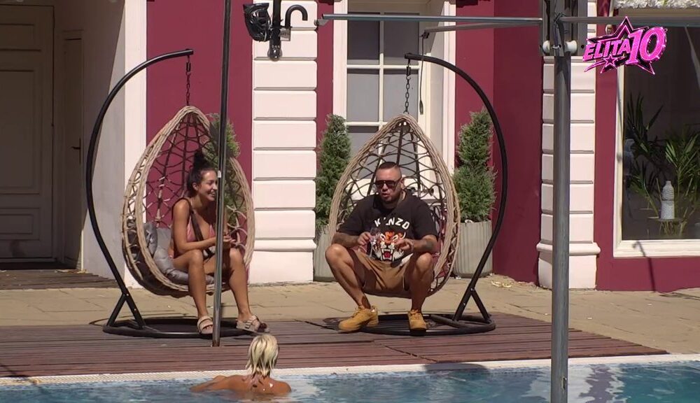 MASKE PADAJU U BELOJ KUĆI: Laura konačno otkrila šta se desilo sa Carem ispod pokrivača, a njegova reakcija sve iznenadila (VIDEO) – testiranje kablova u Beloj kući