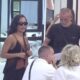 STIGLO NOVO PISMO VELIKOG ŠEFA: Sandrin rođendan unosi promene u Beloj kući, svi čekaju kako će proteći slavlje (VIDEO) – Sandrin rođendan u Eliti