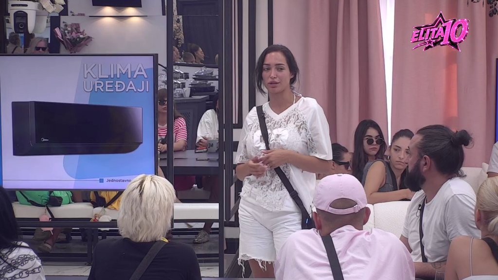 LAURA OTVORILA DUŠU PRED SVIMA: Priznala da je bila u zatvoru i otkrila razloge zbog kojih nije završila fakultet (VIDEO) – Laura Vinsent u Eliti