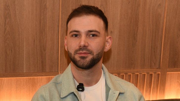 PREOKRET POSLE RAZVODA MARKA GAČIĆA: Pevač objavio fotografiju sa novom partnerkom, reakcije javnosti ne prestaju (FOTO)