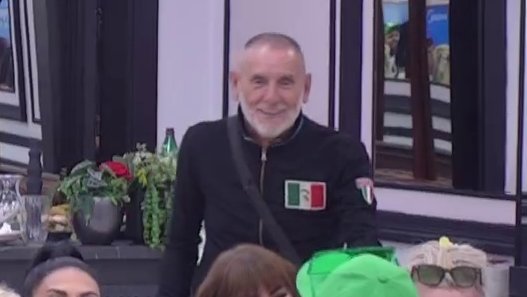 PREOKRET U BELOJ KUĆI: Lepi Mića izabrao Aneli i Filipa Đukića za prve potrčke, svi čekaju rasplet (VIDEO)