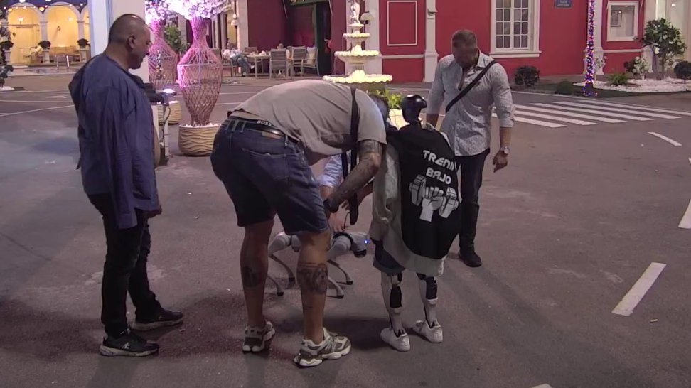 NOVI FAVORIT U ELITI: Janjuš se susreo sa Fifijem, reakcija Marka Janjuševića iznenadila sve zadrugare (VIDEO) – Janjuš i Fifi