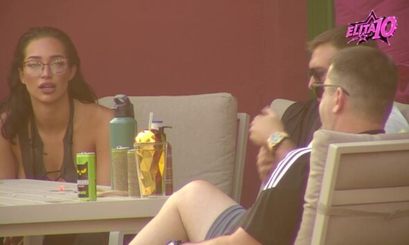 RASPRAVA ZA STOLOM U ELITI: Karić direktno pitao Lauru za priče po kući, Ivan stao u njenu odbranu – da li će tenzije popustiti? (VIDEO) – Karić i Laura u Eliti