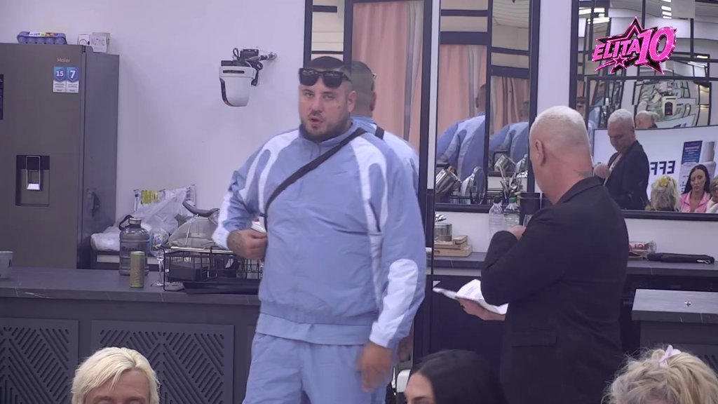 CAR UDARIO NA ASMINA DURDŽIĆA U BELOJ KUĆI: Filip Car otvoreno progovorio o komentarima na račun očinstva i fizičkog izgleda, zadrugari ne kriju iznenađenje (VIDEO) – komentari na račun očinstva i fizičkog izgleda