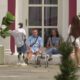LAURA OTKRILA PRAVU ISTINU O ANELI: Zadrugarka saznala da je ogovara, usledila žestoka reakcija u Beloj kući (VIDEO) – Laura ogovara Aneli