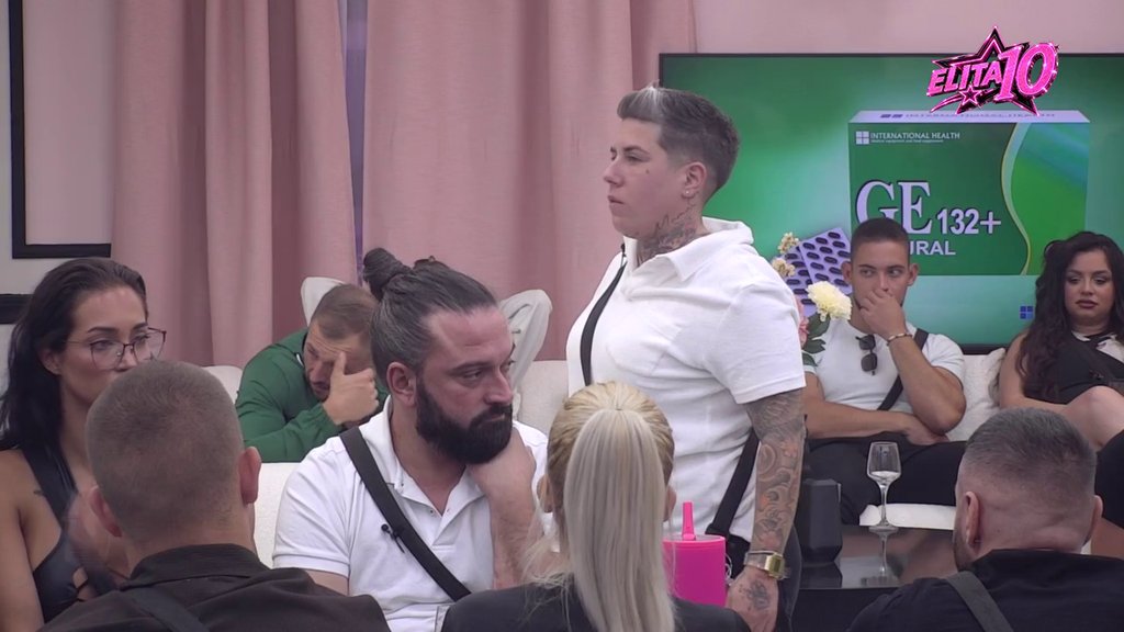 PREOKRET U ODNOSU MATOREE I GASTOZA: Jovana Tomić otkrila zašto ju je otpratio sa mreža, a jedan komentar podigao tenziju (VIDEO) – otpratiljanje Matoroj