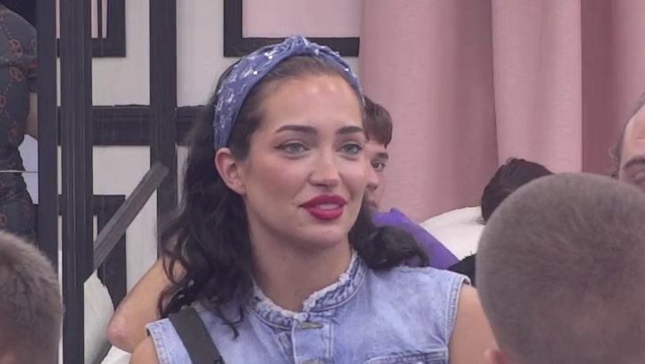 PRIZNANJE KOJE JE SVE IZNENADILO: Stefan Karić otvoreno o odnosu sa Laurom, otkrio šta ga je odbilo (VIDEO) – Stefan Karić i Laura